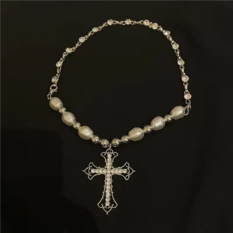 Beatrix Necklace