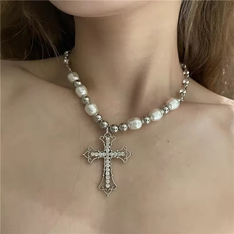 Beatrix Necklace
