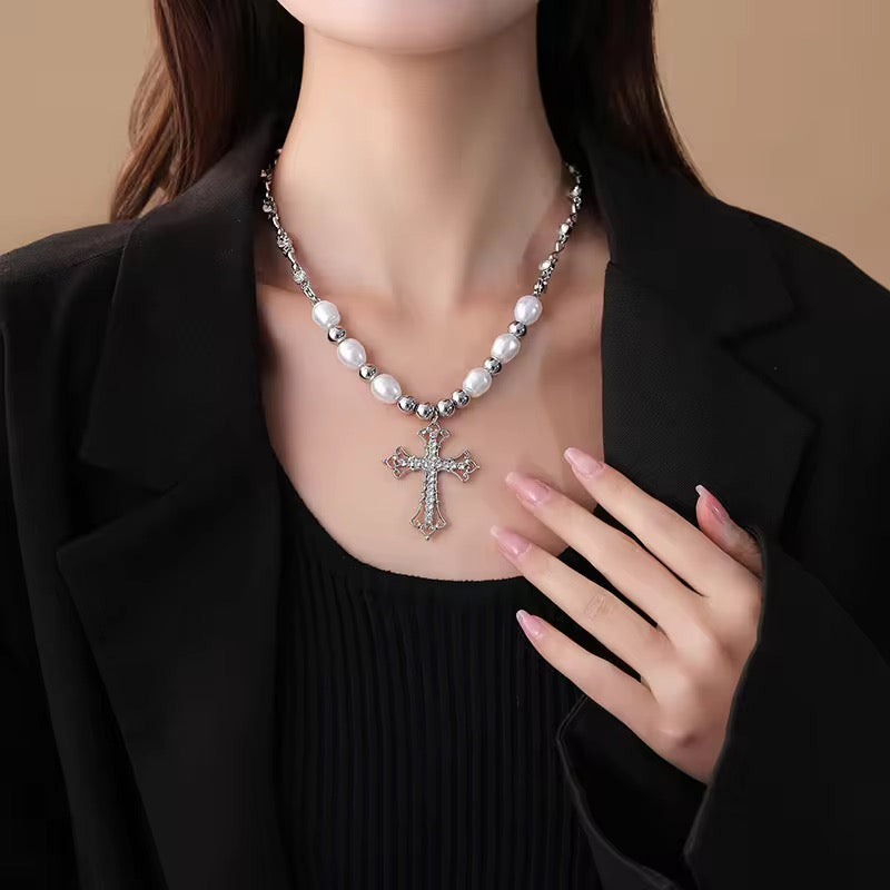 Beatrix Necklace