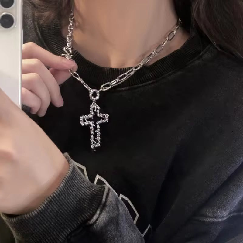 Stella Cross Necklace