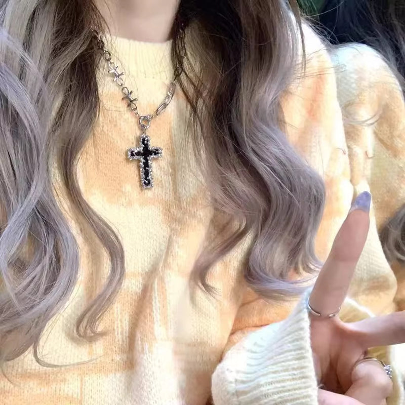 Stella Cross Necklace